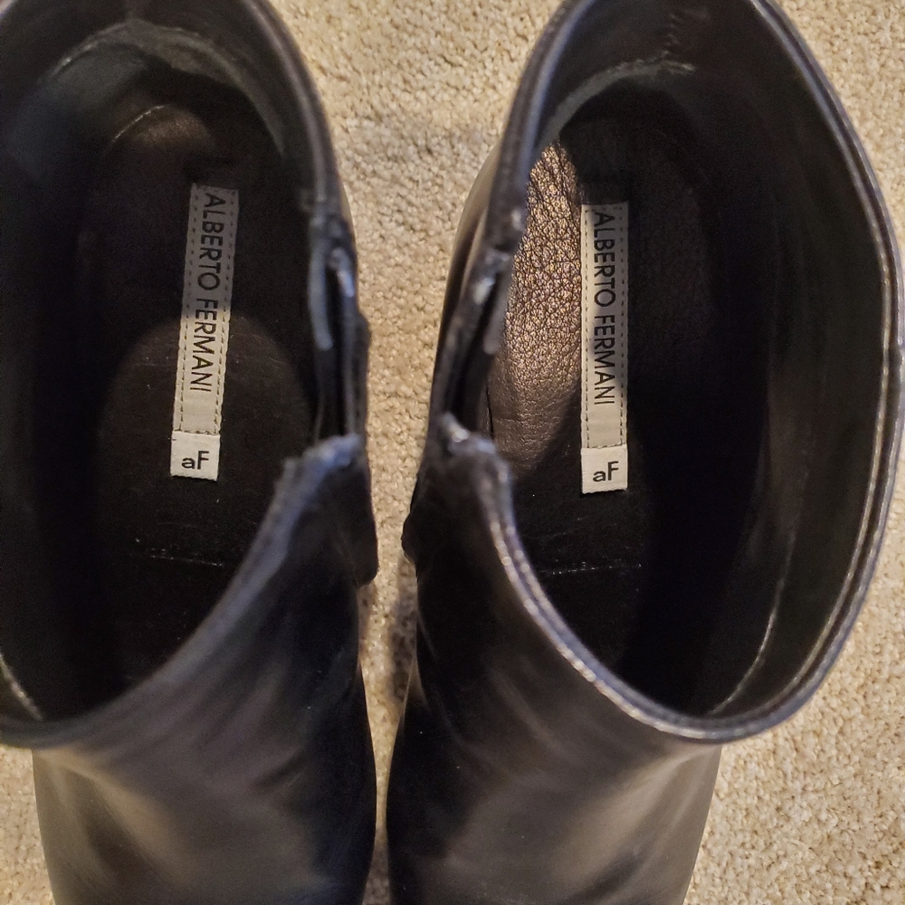 Alberto Fermani Booties - Picture 2 of 3